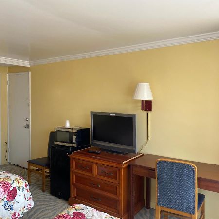 Downbeach Inn Атлантик Сити Экстерьер фото